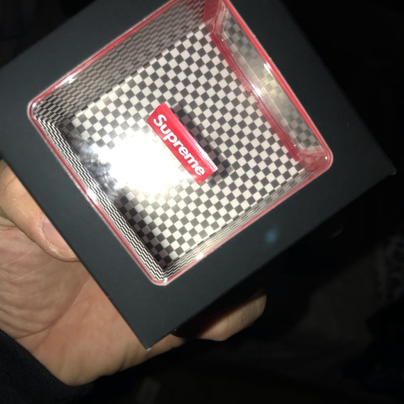 Supreme Illusion Bank - Picture 4 of 4